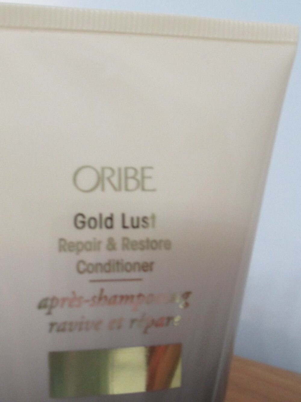 Oribe Gold Lust Repair and Restore conditioner